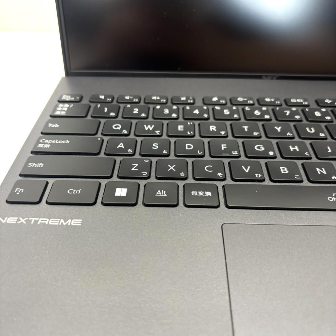 NEC Lavie NEXTREME Carbon i7-1355U Iris Xe SSD 512GB 16GB 14″ WUXGA Win 11 Home