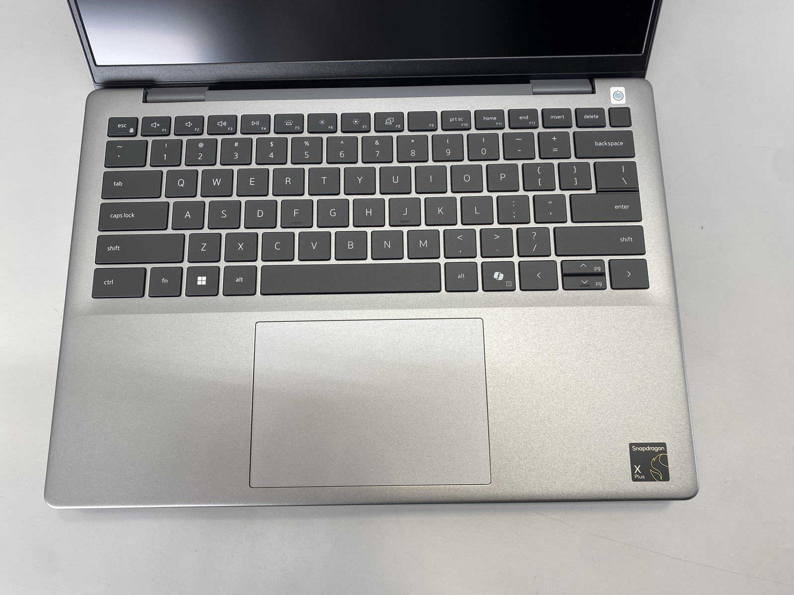 Dell Laptop Latitude 5455 14″ Qualcomm Snapdragon X Plus X1P42100 512GB- Gray