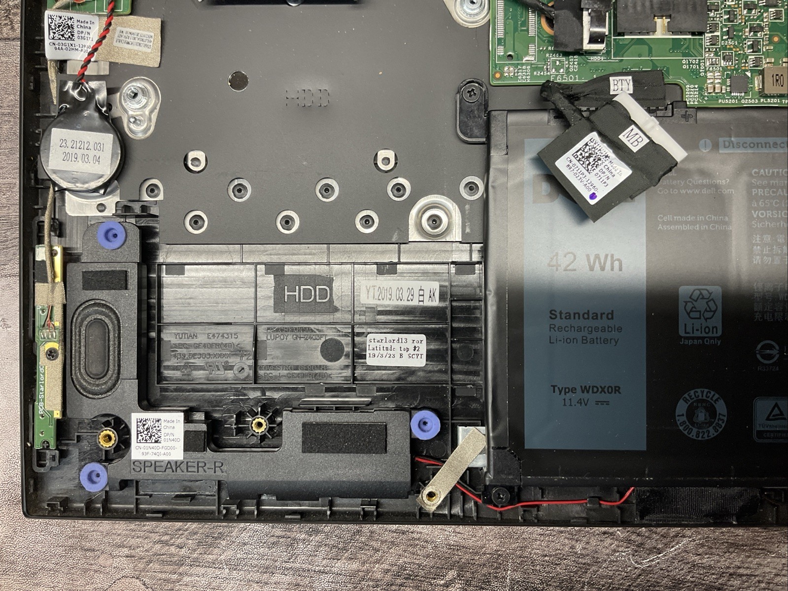 Latitude 3390 2-in-1 / i5 8th / No RAM Laptop Notebook PC / C20