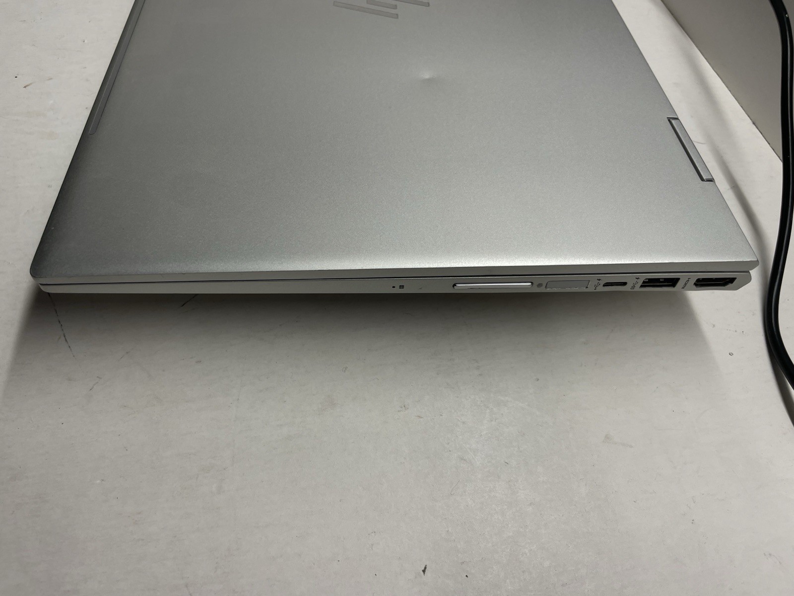 Hp Envy X360 15.6 Touchscreen Notebook Model 15t-cn100 I-7 8th Gen 1.8 GHZ 16GB
