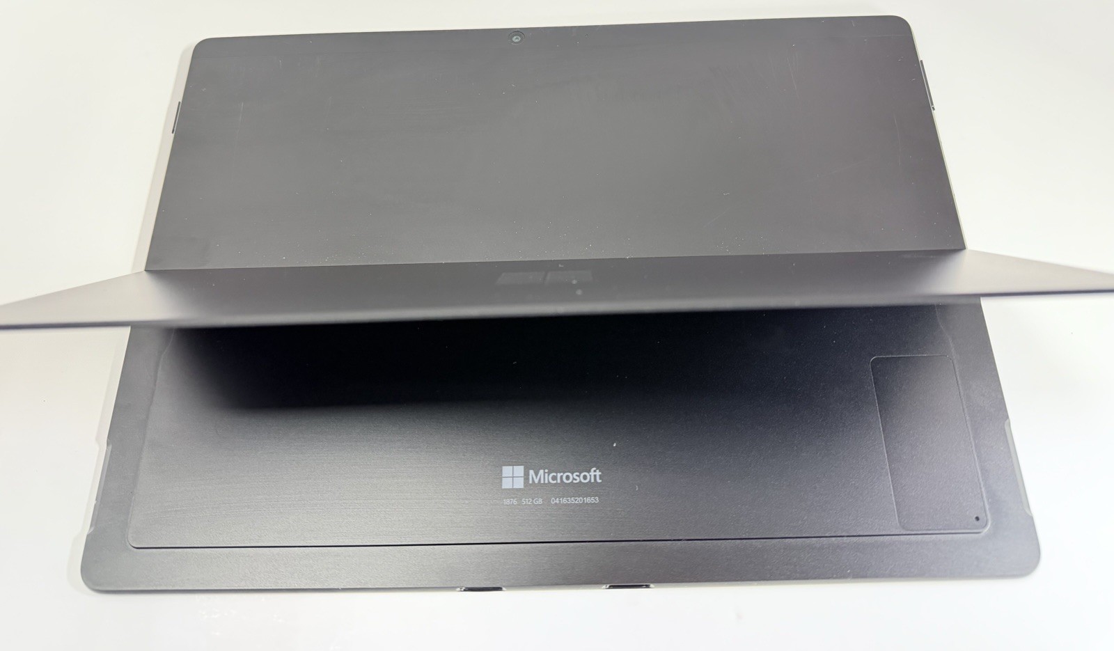 Microsoft Surface Pro X LTE 13″ 2880 x 1920 SQ1 512GB SSD 16GB W10 Pro