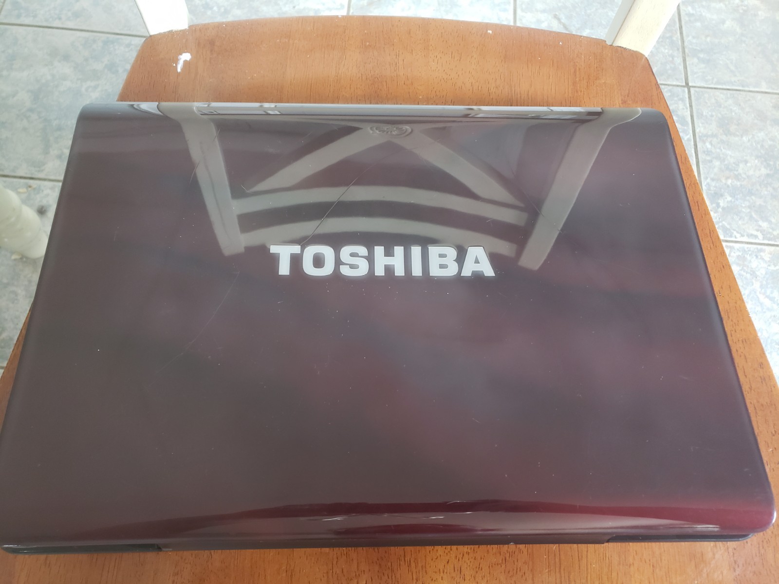 Toshiba Satellite X205 ‘Baby Qosmio’ 2ghz 3gb 1tb 8600m GT SLI Retro Gaming Win7