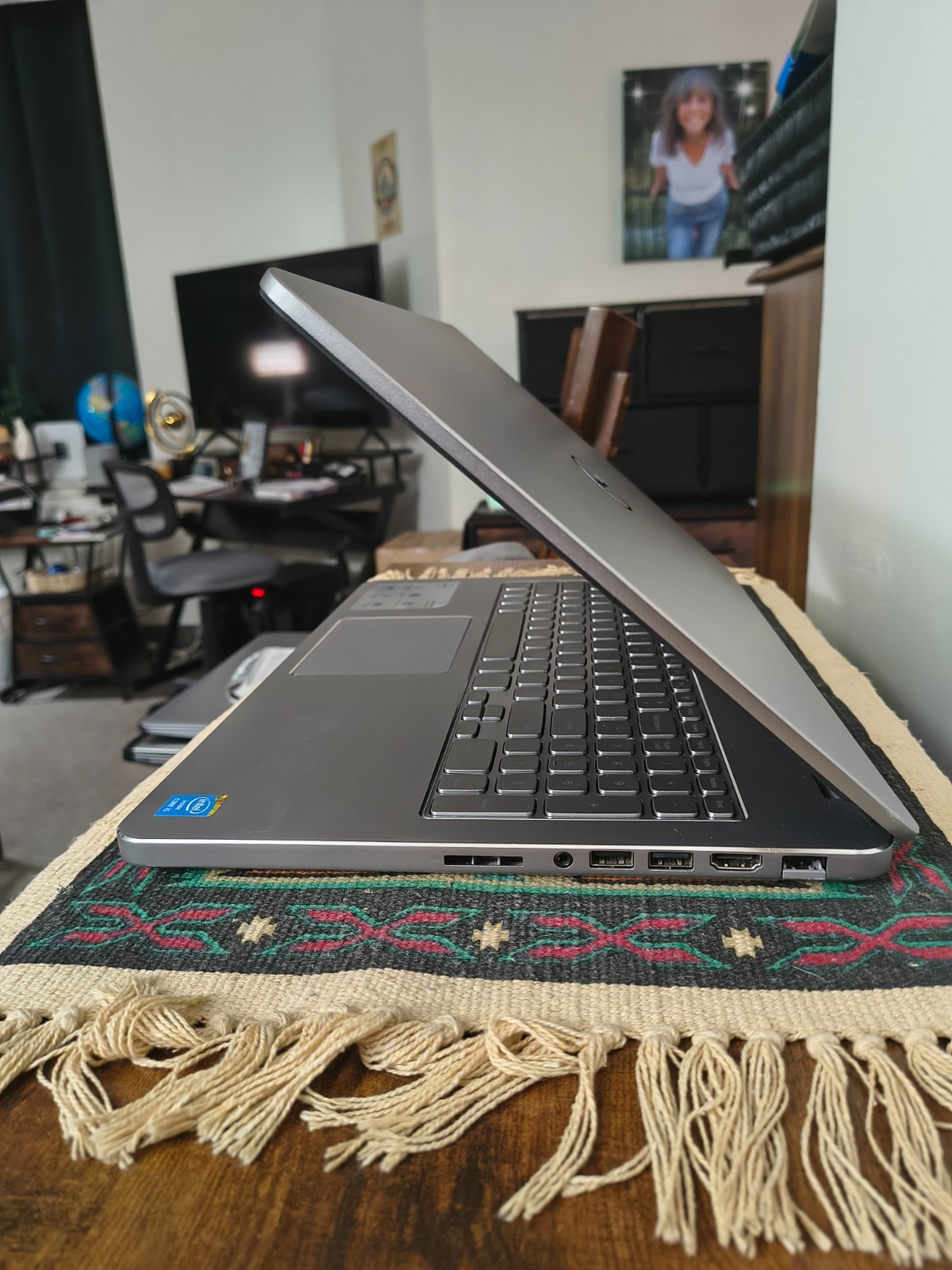 Dell Inspiron 15 7537 Touch Core i5-4200U@1.6GHz 12GB 256GB SSD BkLit KB Win11Hm