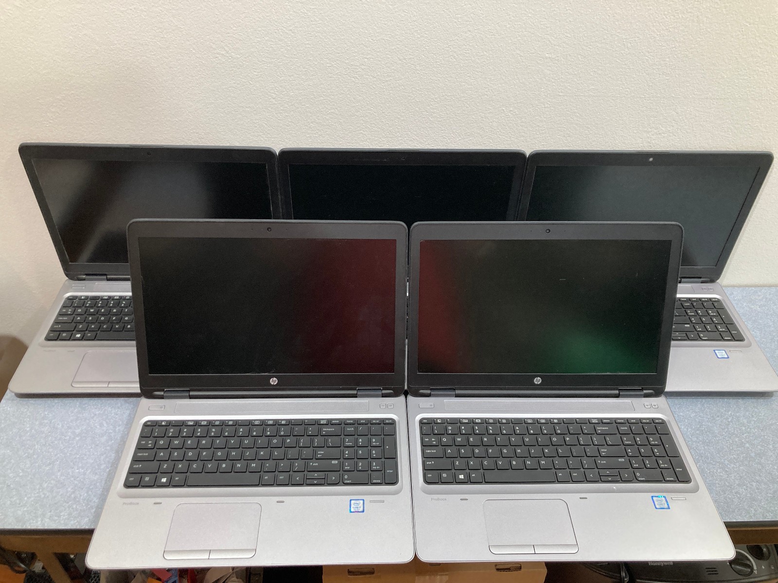 ONE HP ProBook 650 G3 i7-7600U @2.8GHZ 16GB RAM, No SSD, No OS, No Bat, READ