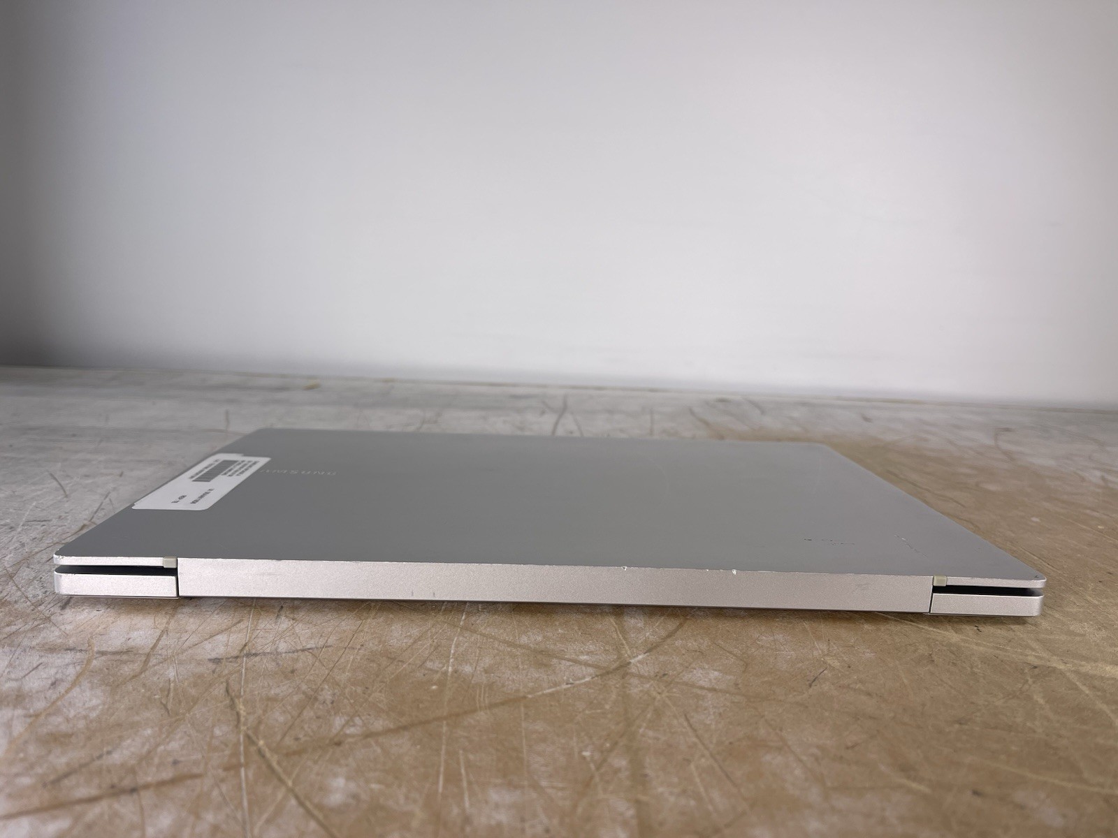 SAMSUNG NP545XLA QUALCOMM SNAPDRAGON 8CX GEN 2 @ 3.5GHz,8GB RAM, 128GB SSD-PARTS