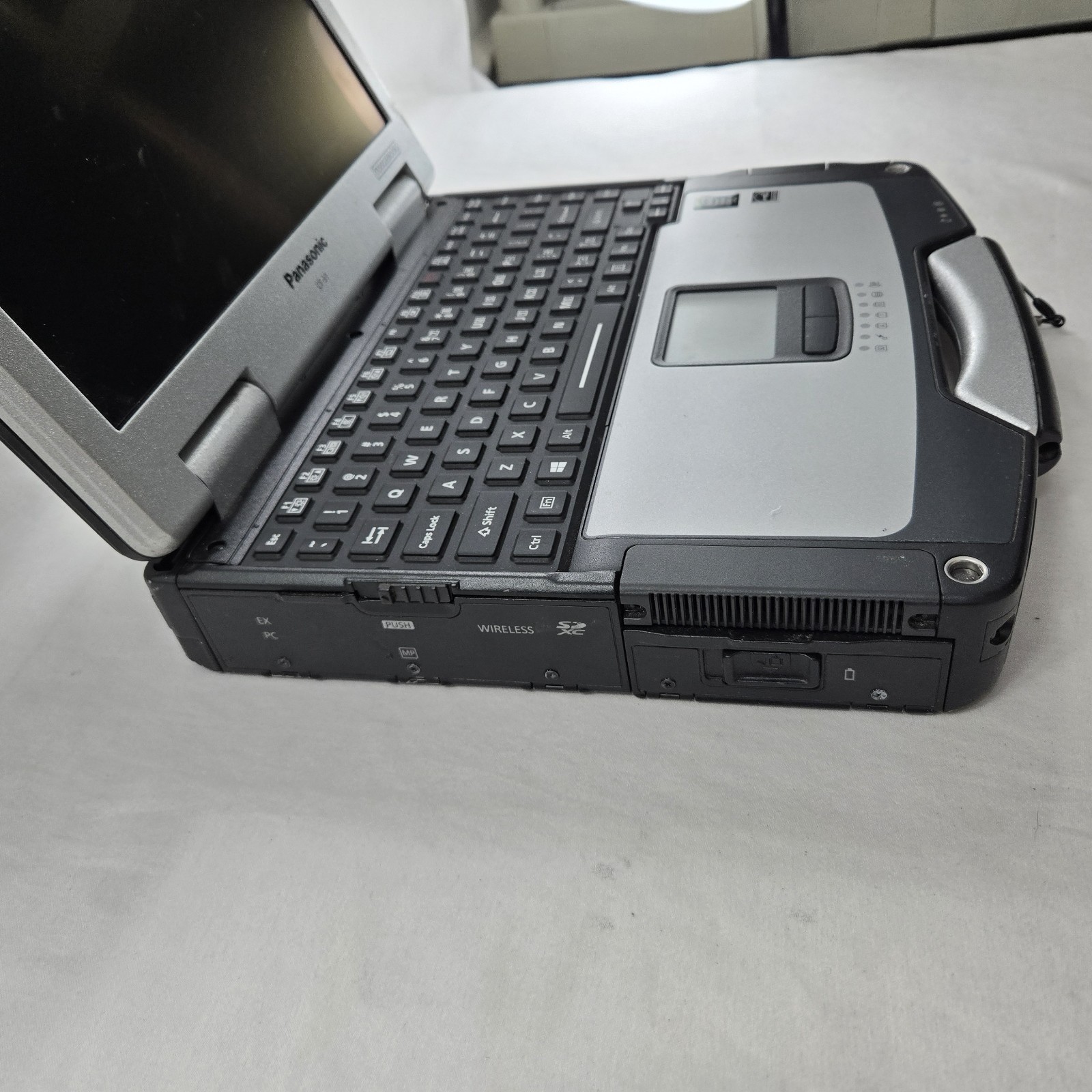 Panasonic Toughbook CF-31 MK5 i5-5300U 2.3GHz 256GB SSD 8GB Ram W11 — Grade C