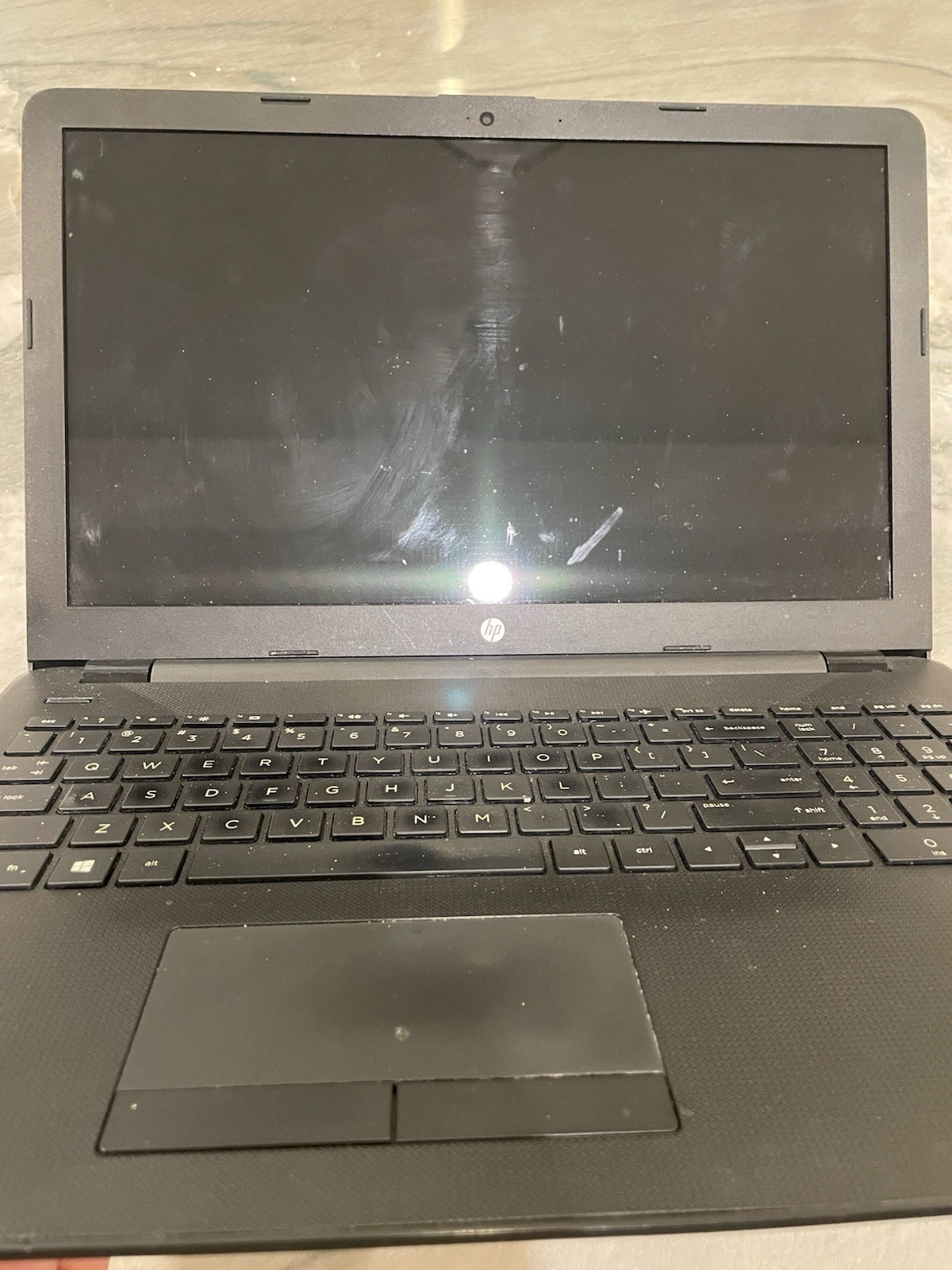 HP laptop 15-bs113dx