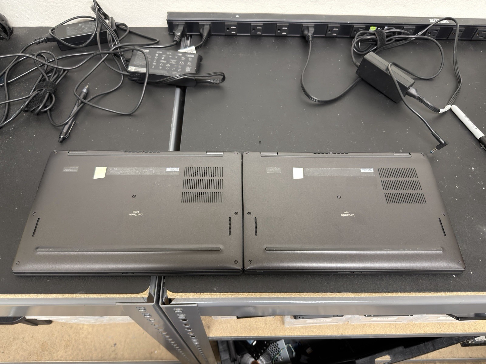 Dell Latitude 7430, i5‑1245U 16GB NO SSD BIOS LOCKED READ DESCRIPTION