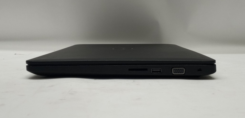 Dell Latitude 3580 15.6″FHD i5-7300U@2.60GHz 8GB RAM 128GB M.2 No OS WH850*!