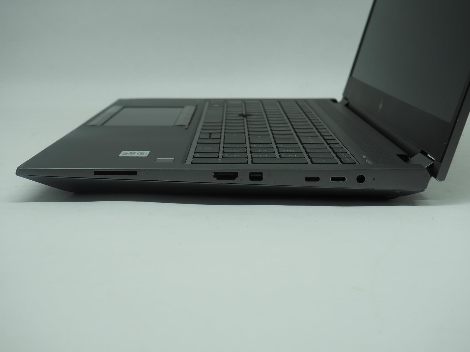 HP ZBOOK FURY 15 G7 15.5″ Intel i7-10850H 2.70GHz 32GB RAM 512GB NVMe Grade B