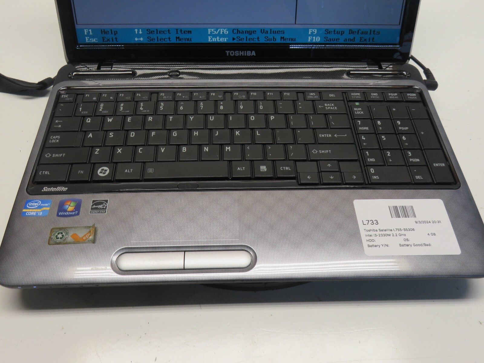 Toshiba Satellite L755-S5306 Intel i3-2330M 2.2 GHz 4 GB NO HDD No Batt