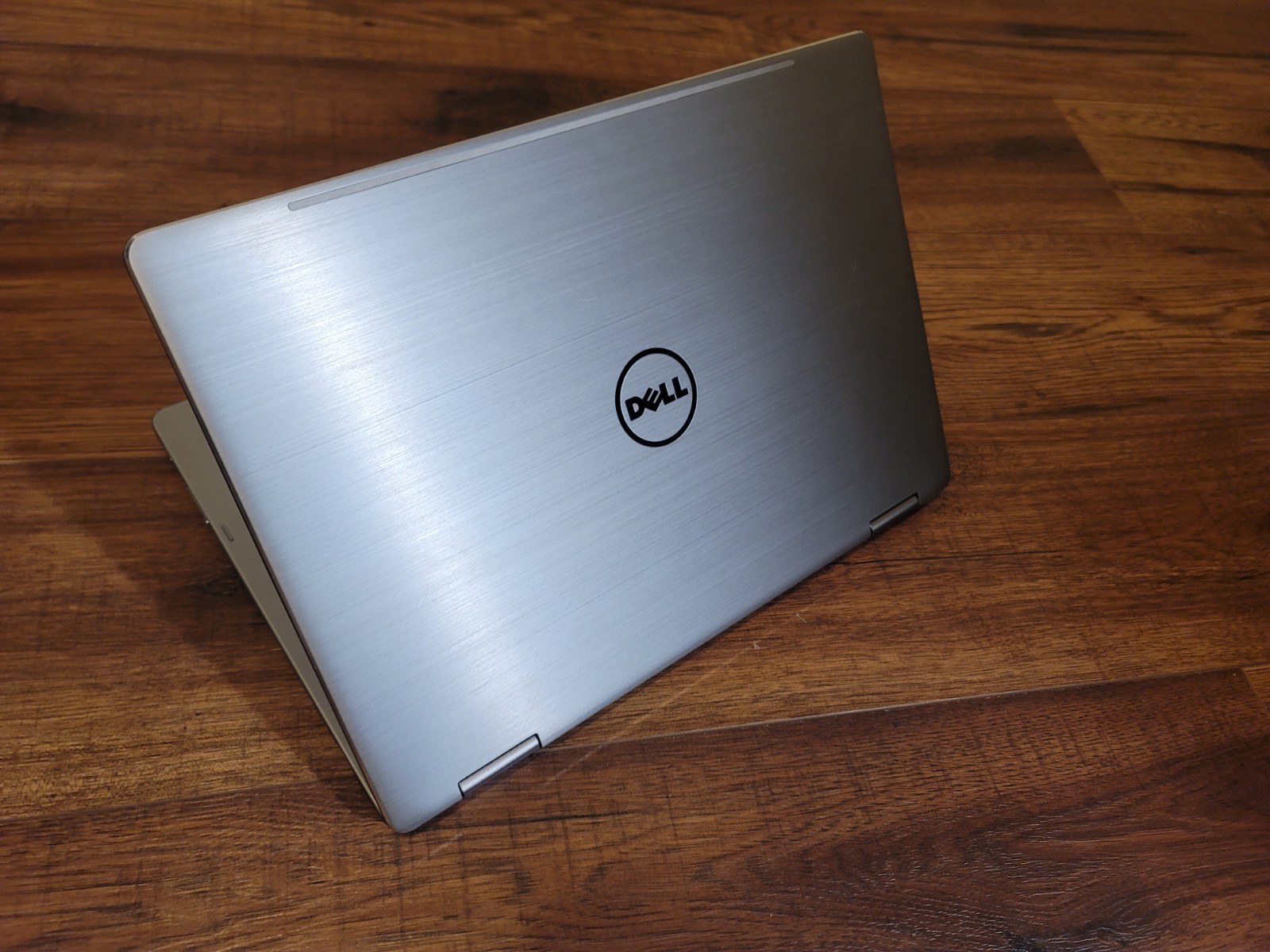 Dell Inspiron 13 7378 13.3″( 256 GB SSD Intel Core i5 7200U, 7th Gen., 2.5 GHz,