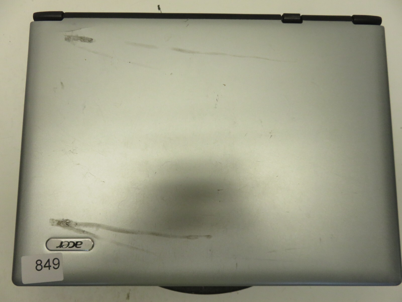 Acer Aspire 5000 AMD Turion 64 ML-30 1600MHz 512 MB NO HDD No Batt