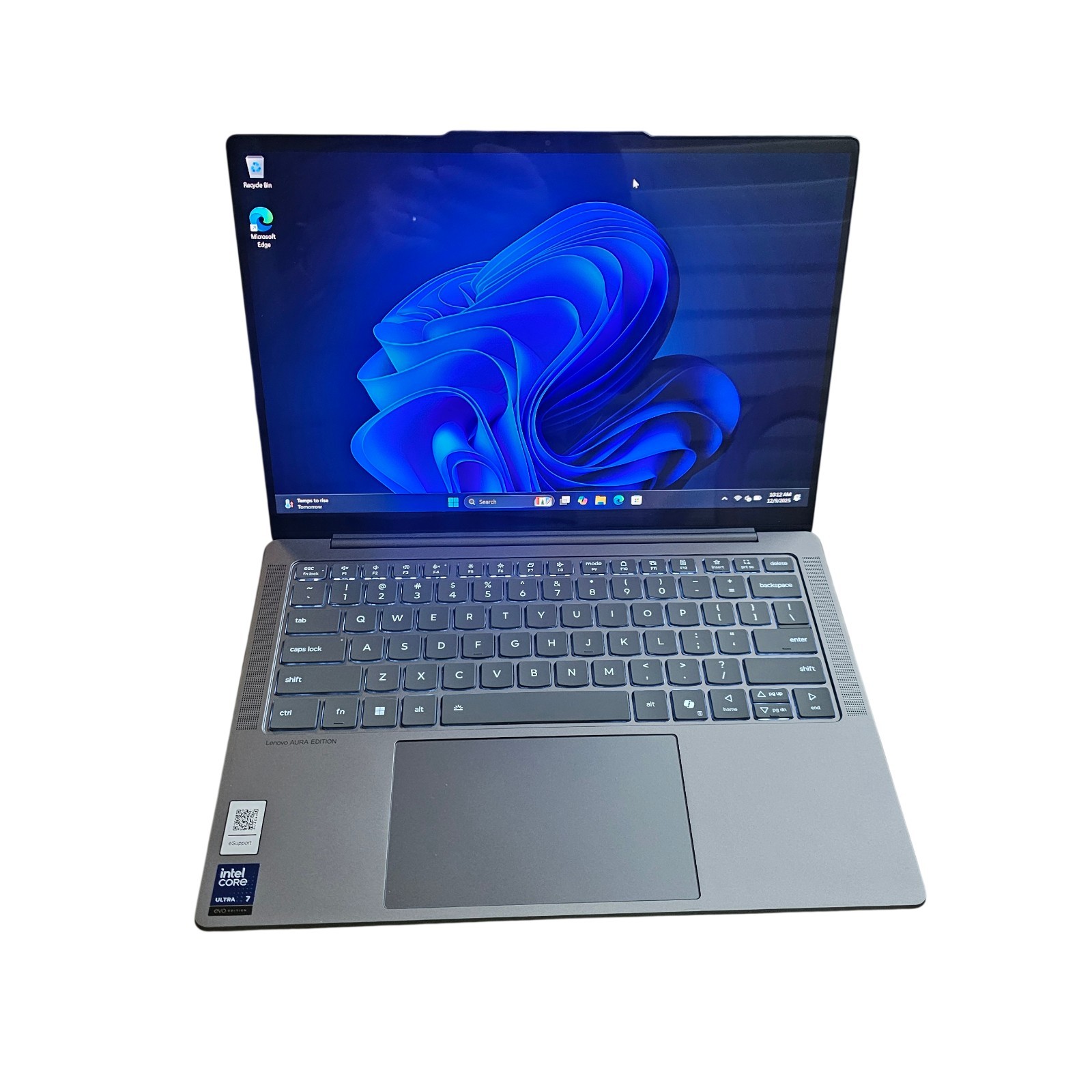 Lenovo Slim 7 14ILL10 14″ OLED Intel Core Ultra 7 258V – 32GB RAM – 1TB SSD