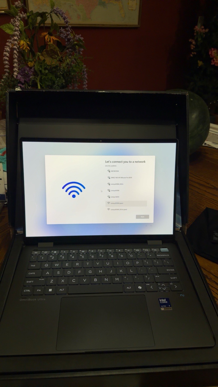 HP OmniBook Ultra 14″ Intel Core Ultra 7 Win11 Black Laptop w/ Charger