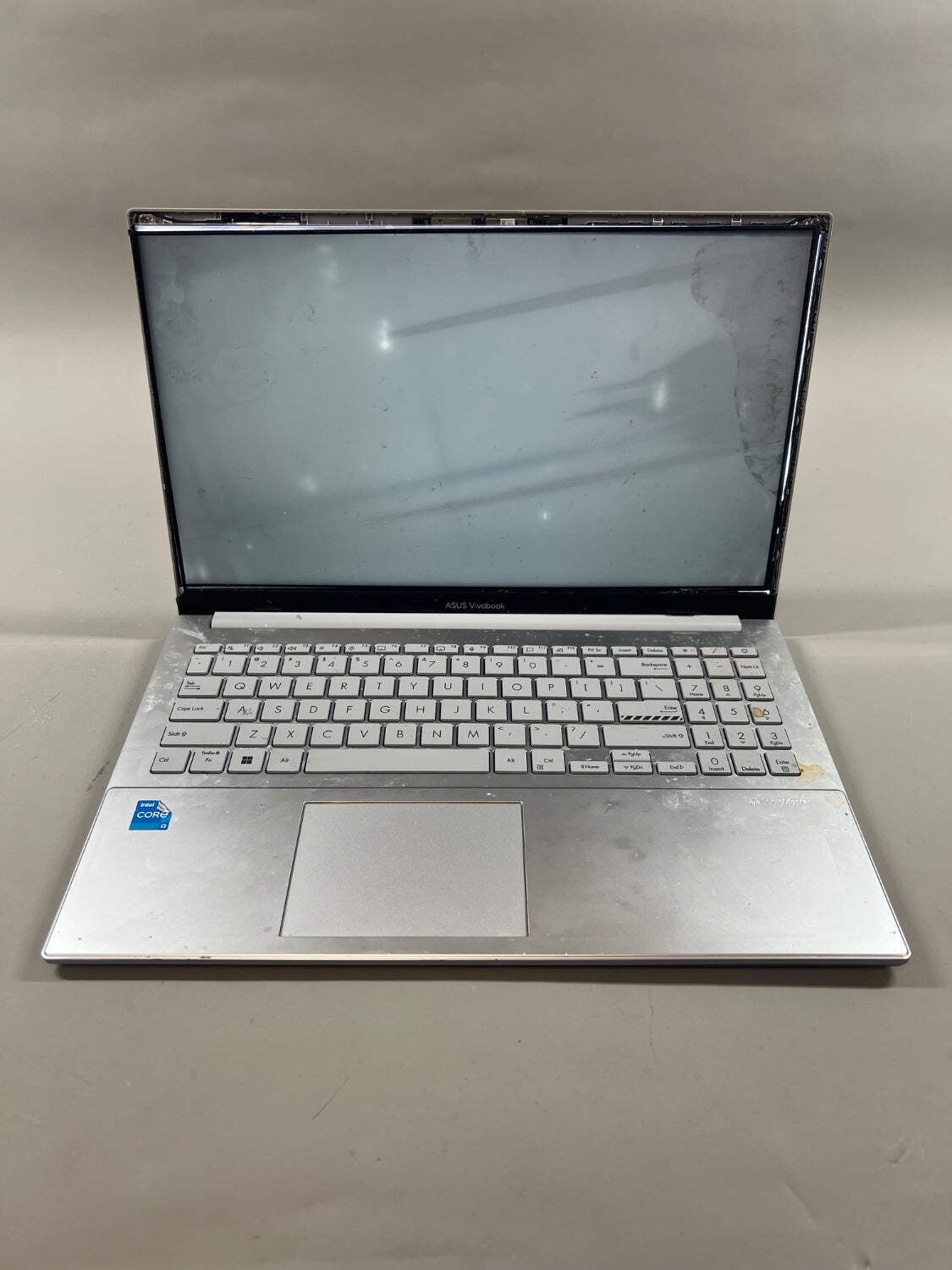 Broken Asus Vivobook E1504G i3-N305 1.8GHz 8GB RAM 128GB Screen Falling Off