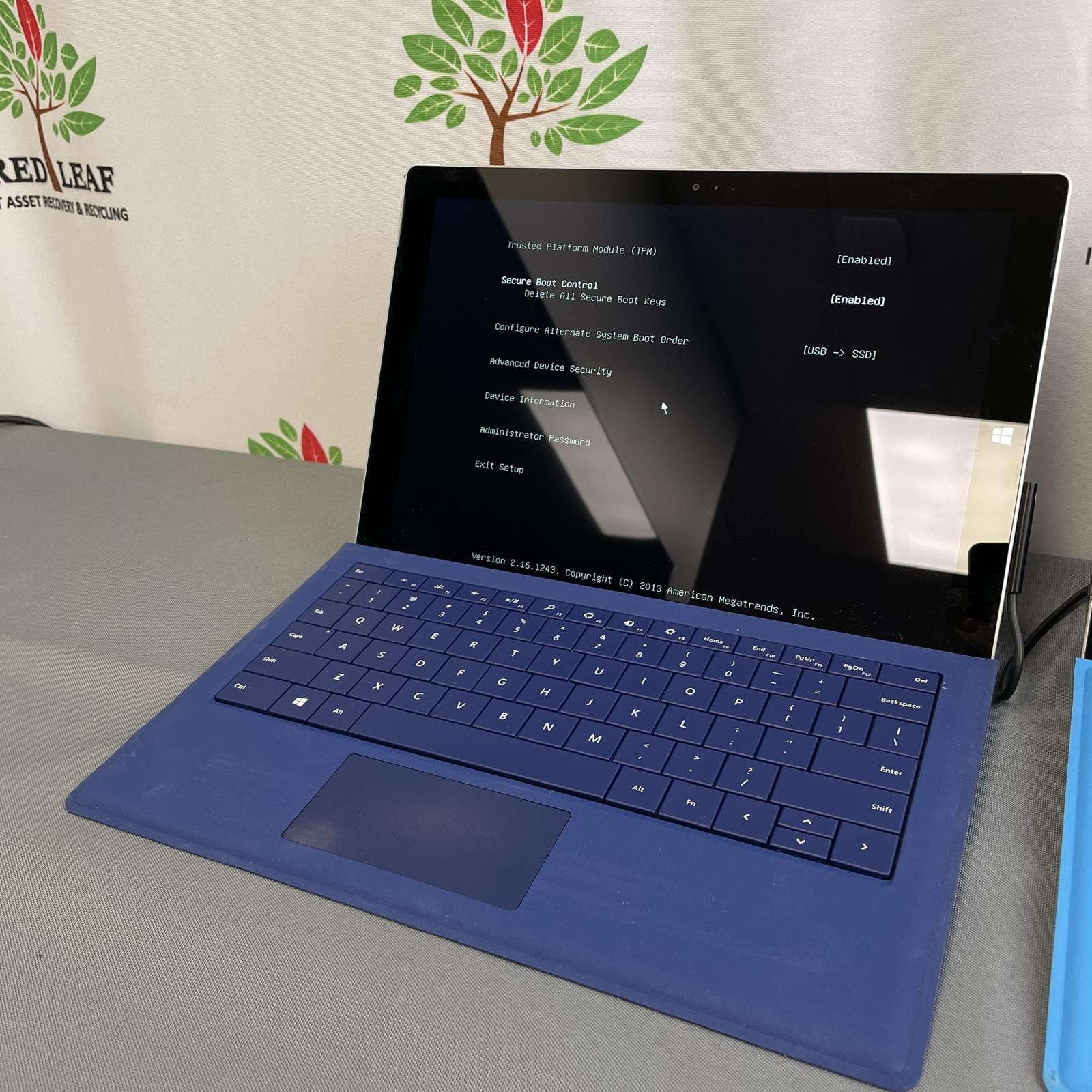 Lot of 6 | MICROSOFT Surface Pro 3, i3 / i5 4th Gen 4GB / 8GB RAM | AS-IS (READ)
