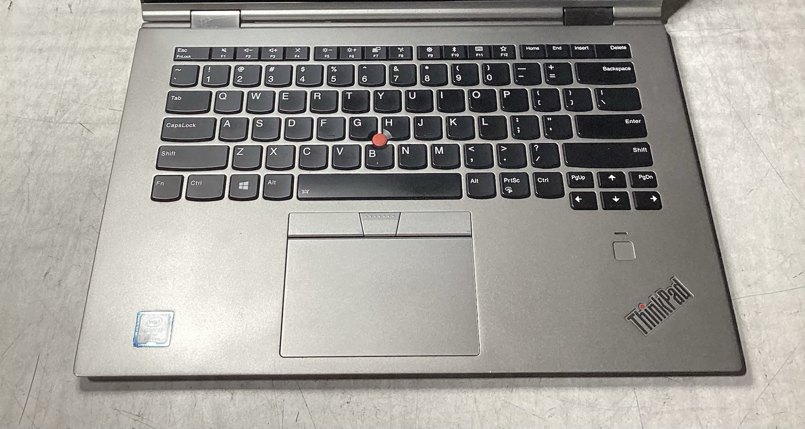 Lenovo ThinkPad X1 Yoga 3rd Gen Core i7-8650U @ 1.90GHz 16GB RAM 512GB SSD
