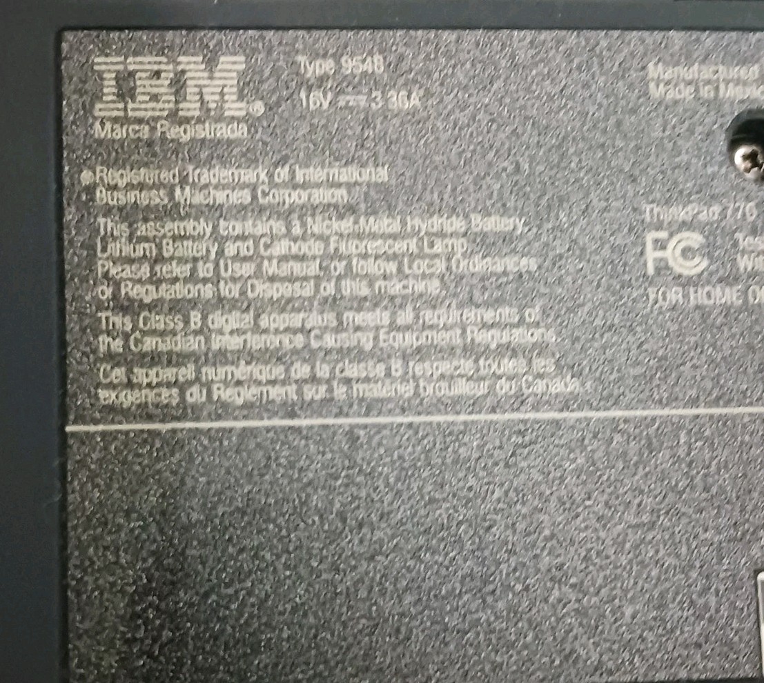 Vintage IBM ThinkPad 770 Windows 98se Works w/ Extras