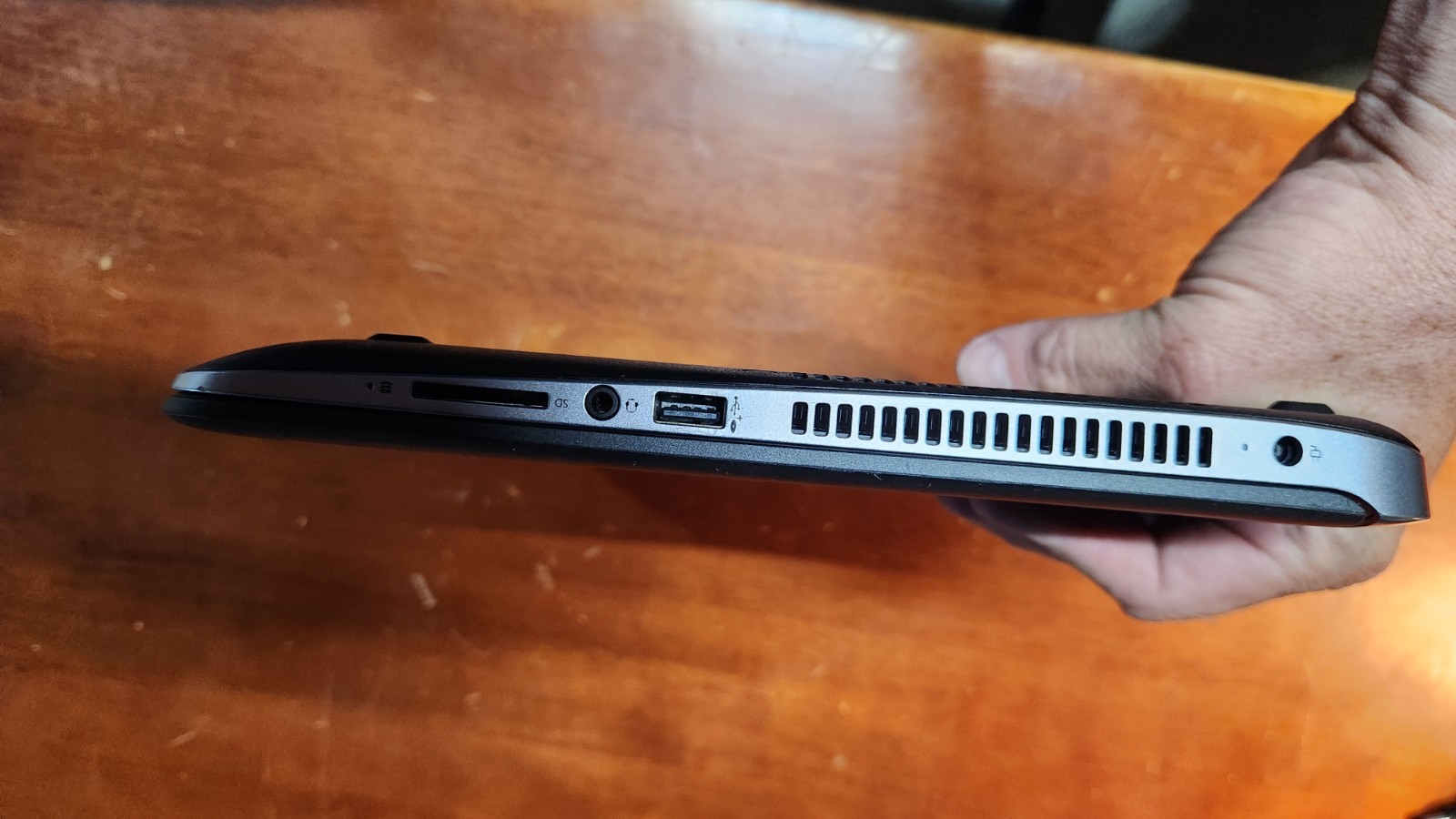 HP Probook 440 G3 16gb ram, Zorin OS 18 installed (Reset)