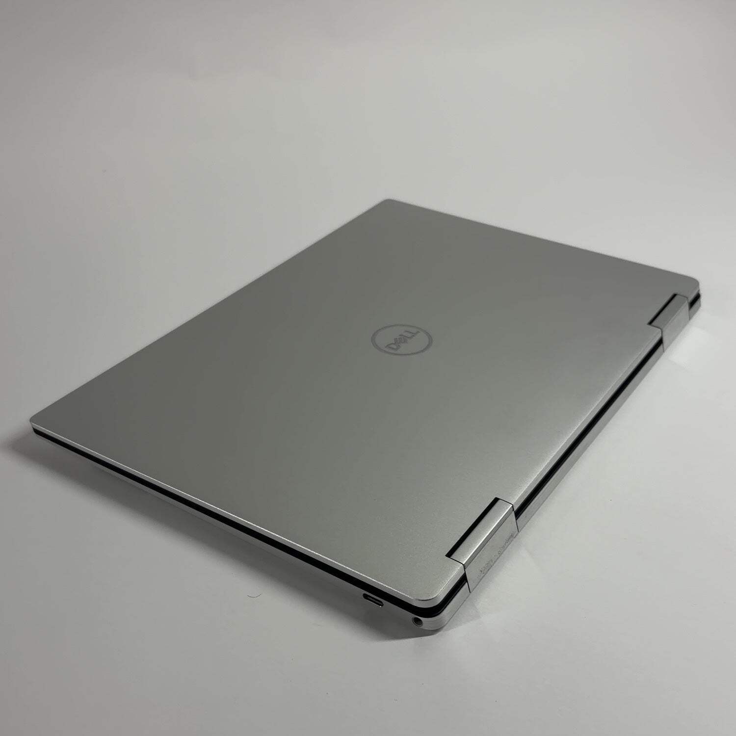 Dell XPS 13 7390 13.4″ i7-1065G7 1.3GHz 32GB RAM 512GB SSD