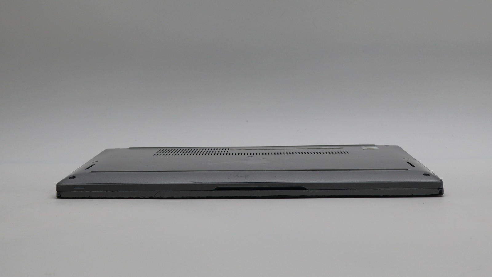 Dell Latitude 5330 13″ i7-1265u 16GB 512GB – Very Good