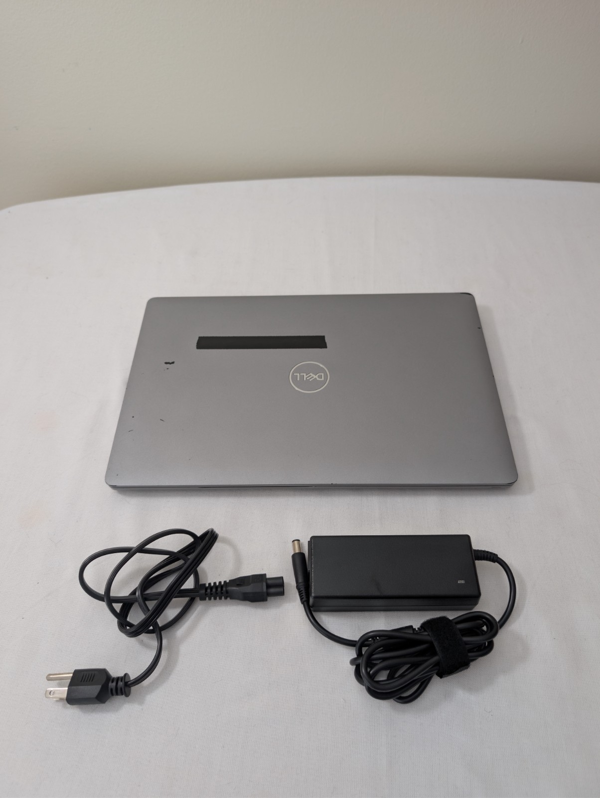 Dell Precision 3550 15.6″ Laptop – Intel i7, 16GB RAM, 256GB SSD, NVIDIA Quadro