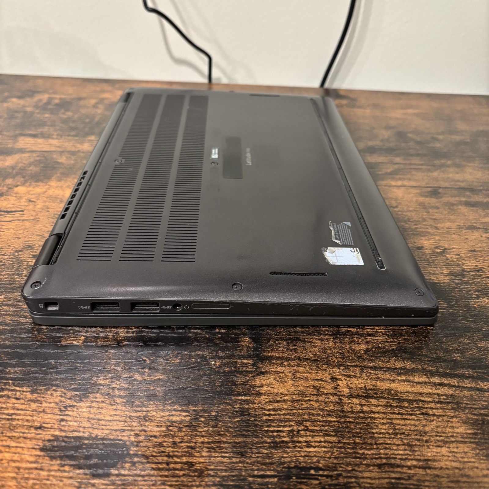 Dell Latitude 7410 i5-10310U 16GB RAM 256GB SSD 14” FHD Win11 Pro