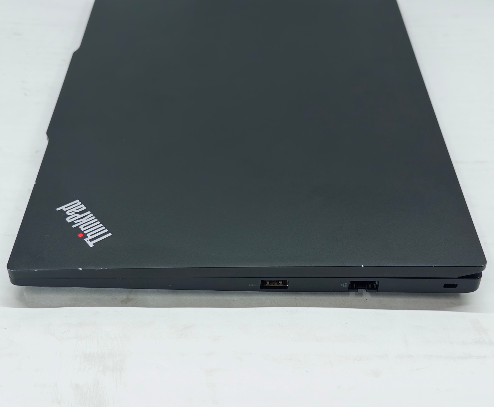 Lenovo ThinkPad E14 Gen 5 Laptop i5-1335U 16GB 512GB SSD Touch W11P READ DESC