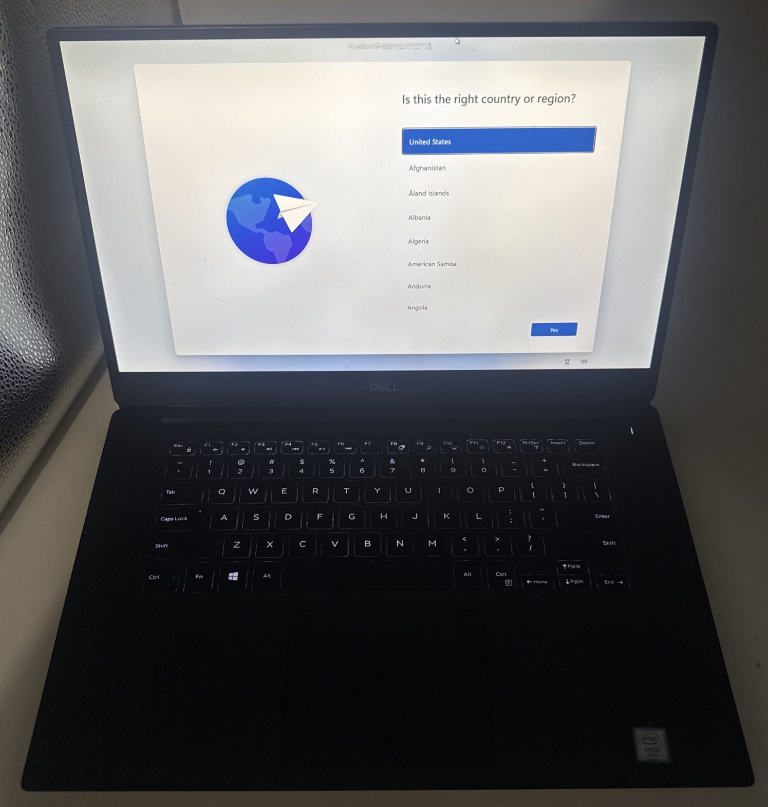 Dell Precision 5530 Xeon E-2176M @ 2.7GHz 32GB RAM 1TB SSD Win11 Pro
