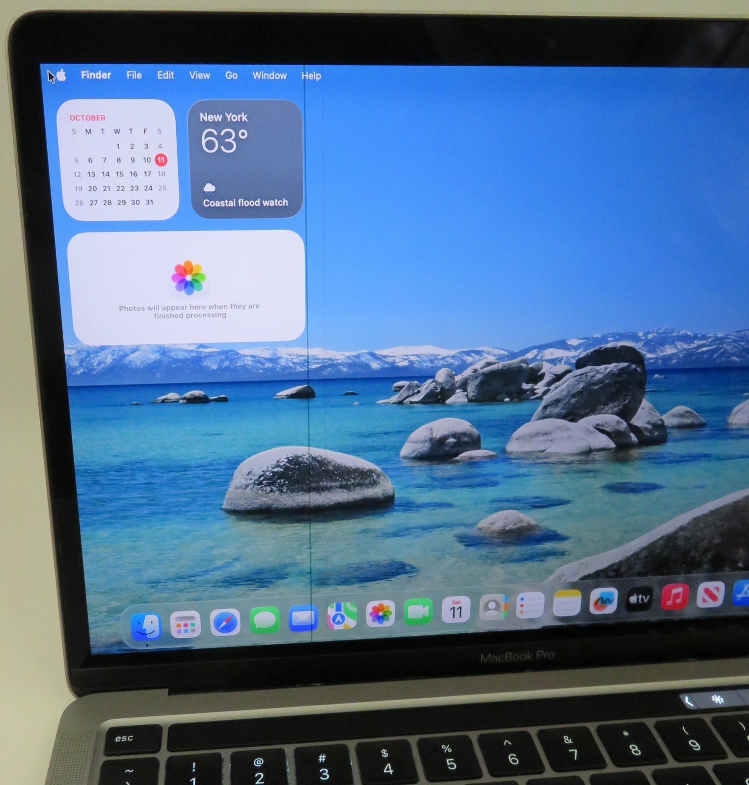 Apple Macbook Pro 2020 13in Retina M1 16GB RAM 512GB macOS Tahoe A2338