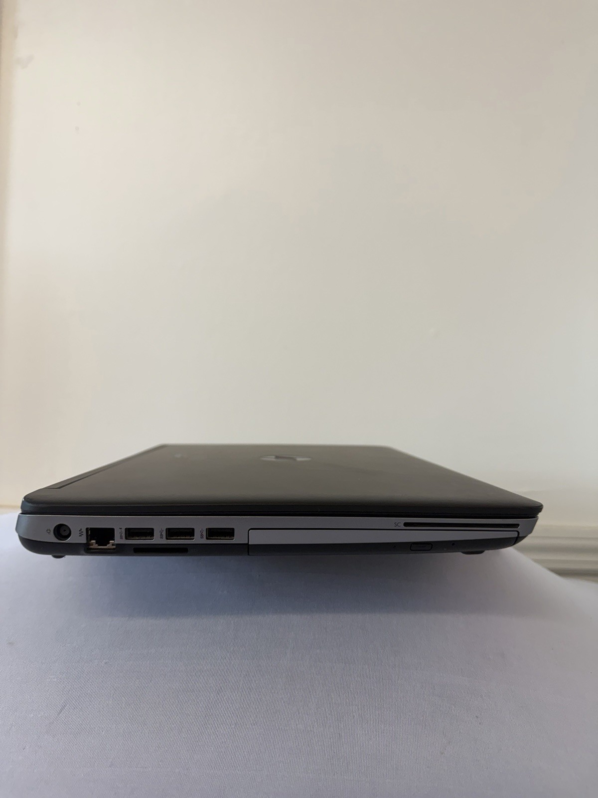 HP Probook 650 G1 Laptop – Good Screen – Intel i3-4000M – RAM 4 GB – Read Des