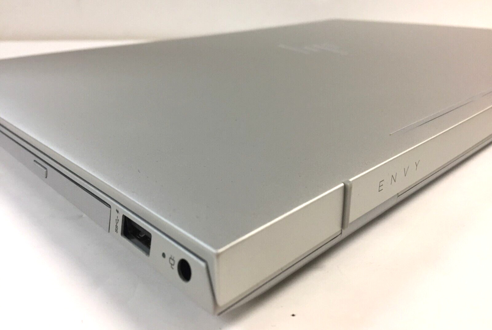 *Bad Batt* HP ENVY 17t-ce000 17.3″ Touch Laptop/i7-8565U/32G/1T HDD+2T SSD/MX250