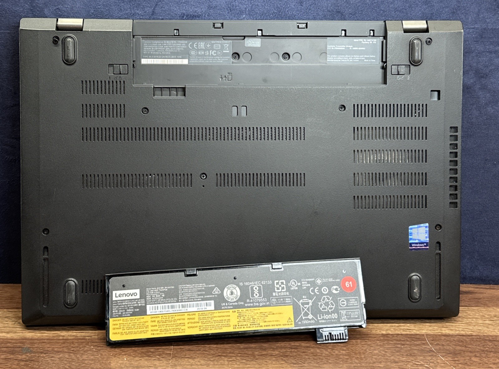 Lenovo Thinkpad T580 Tested LCD Screen w/ Chassis & Battery- No Motherboard
