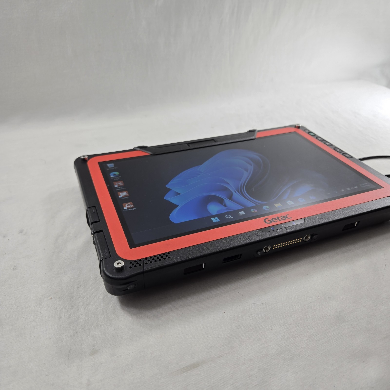Getac F110 G6 Rugged Tablet i5-1145G7 2.60GHz 512GB SSD 32GB RAM – 4G – Grade A