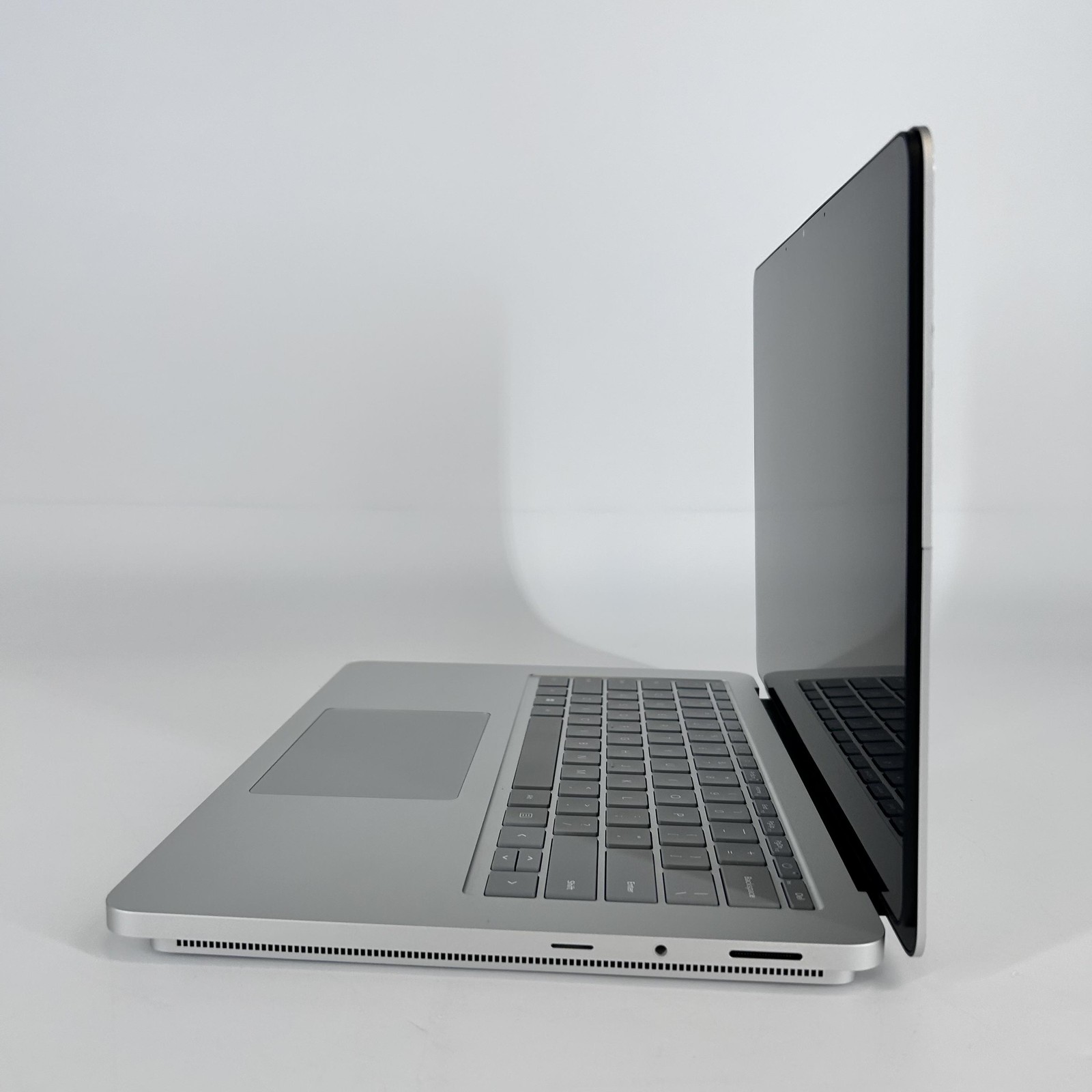 Microsoft Surface Laptop Studio 2 14.4 2K TOUCH i7-13700H 32GB 1TB SSD RTX 4050