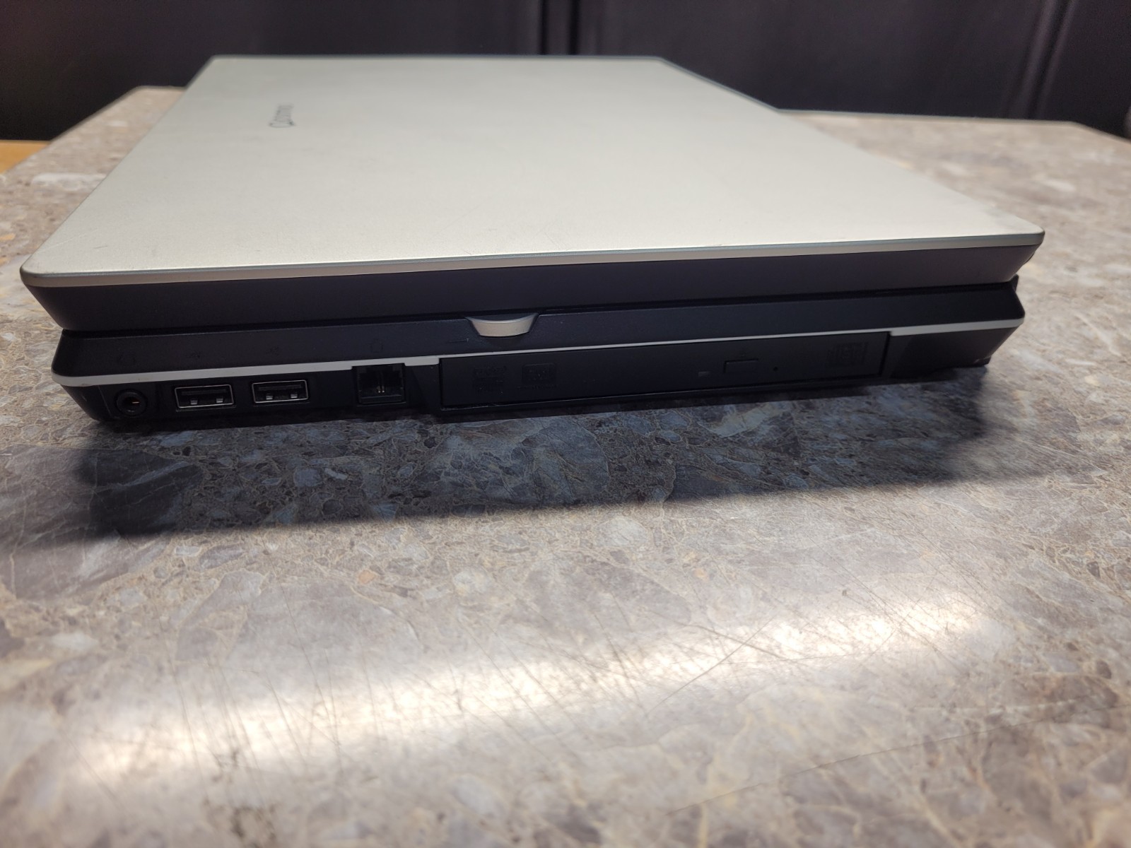 Toshiba Qosmio F25-AV205 Retro laptop UNTESTED AS IS