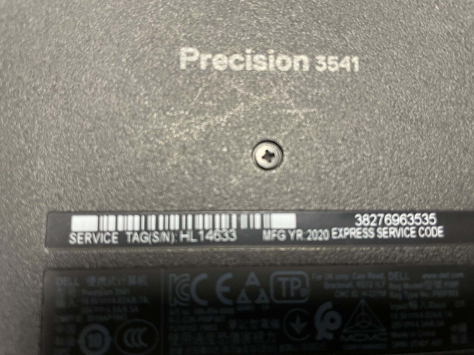 Dell Precision 3541 Mobile Workstation Intel(R) Core(TM)i7-9850H CPU @2.6 GHz 47