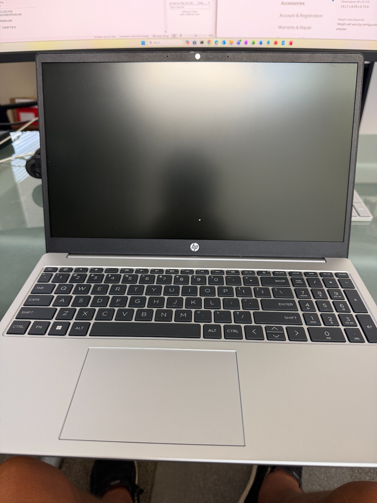 HP 255G10 R3-7330U 15 8GB/512 PC (BH0Z8UA)
