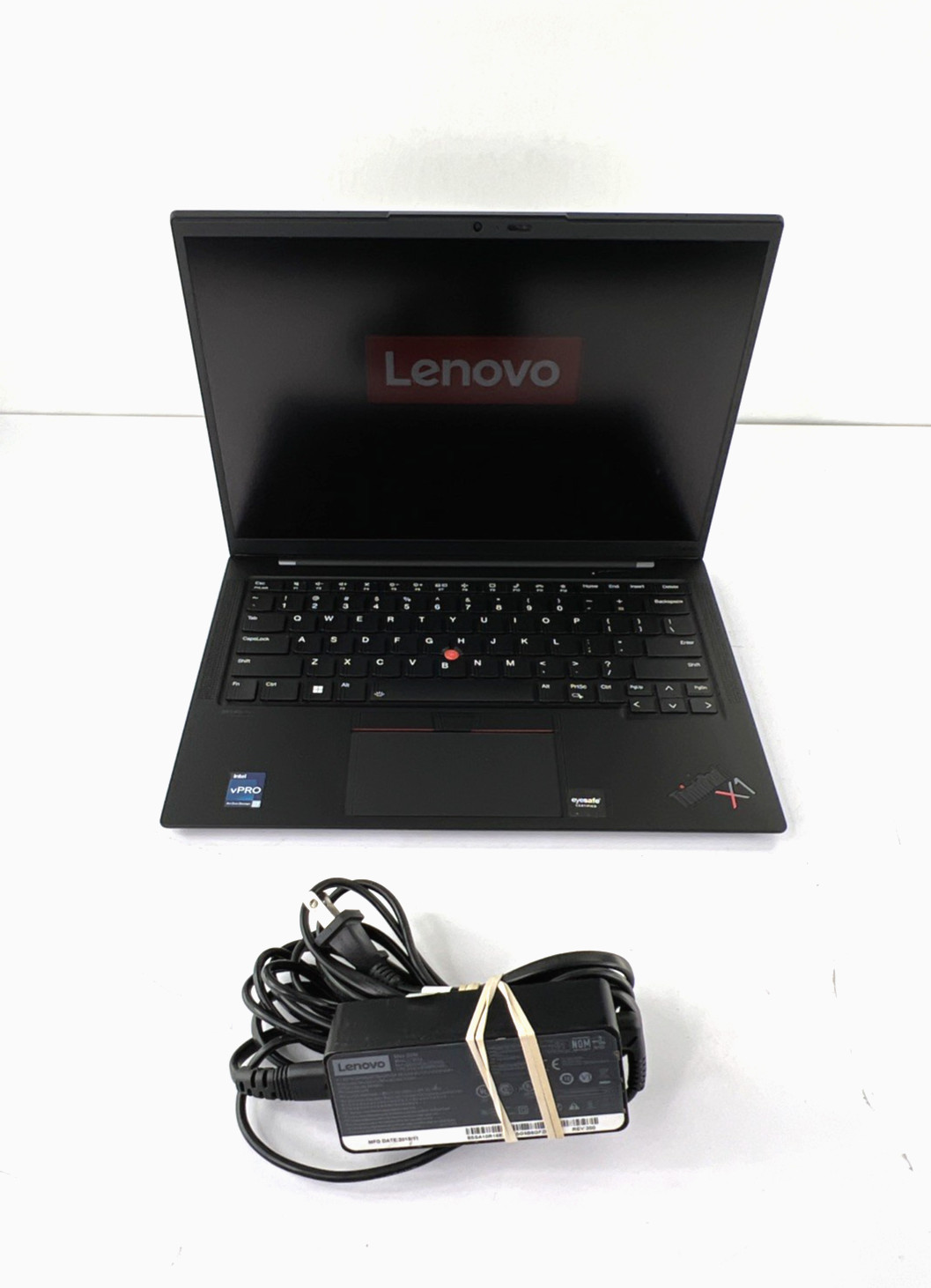 Lenovo ThinkPad X1 Carbon Gen 10 14″ TOUCH i7-1270P 16GB RAM 512GB SSD Win11 Pro