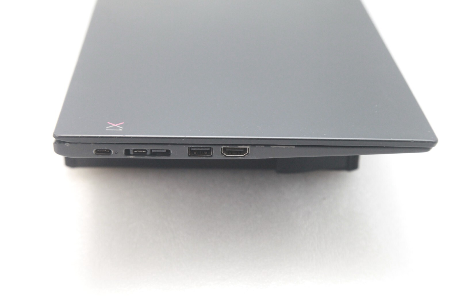 Lenovo ThinkPad X1 carbon 6th gen 14” | i5-8250U | 256GB SSD|8GB|FHD IPS Win11P