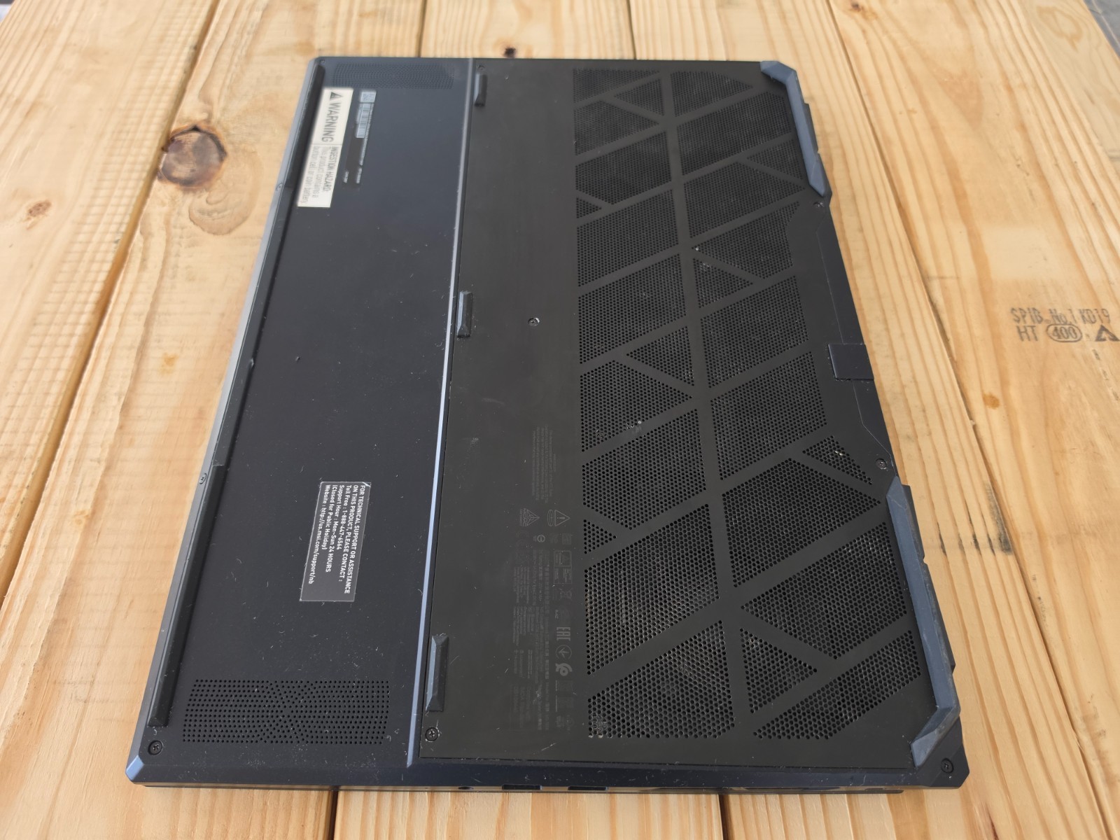 MSI Stealth A18 AI+ RTX 5090 | 96GB DDR5 | 4TB SSD | 18″, Kali, Windows, Ubuntu