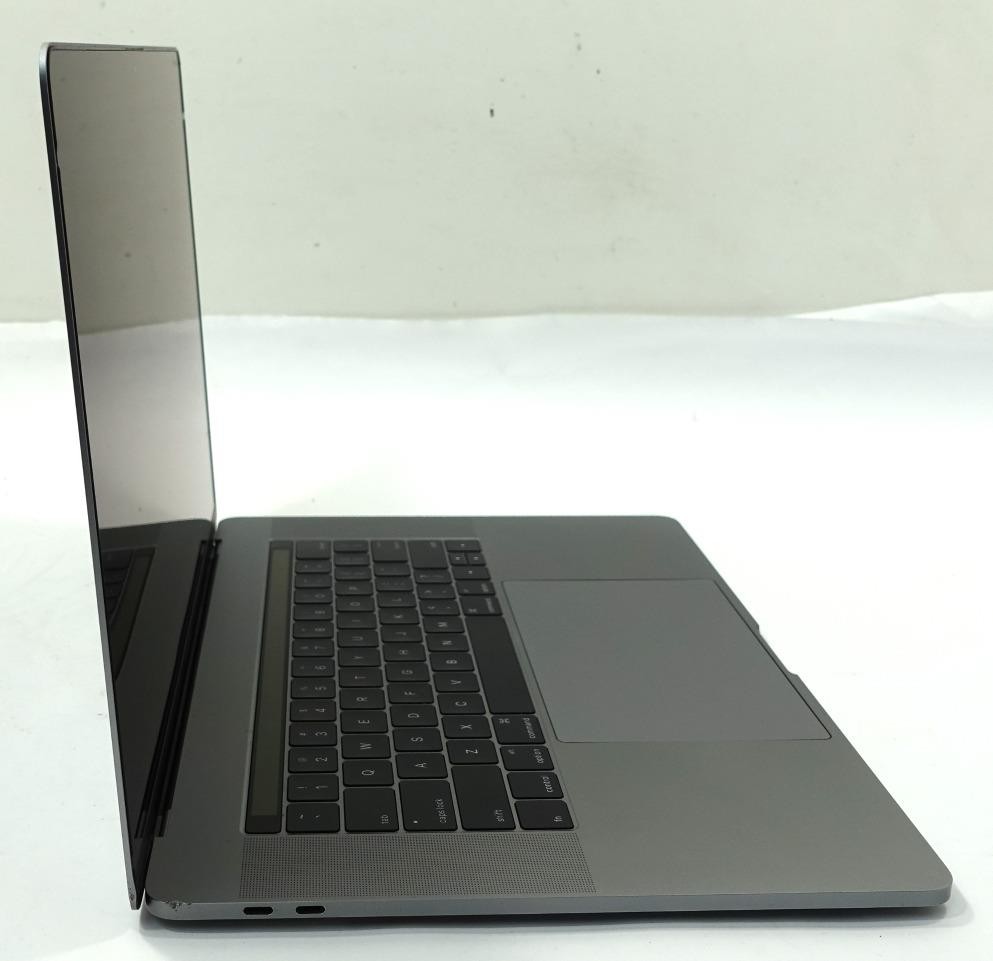 Apple MacBook Pro 2016 A1707 15.4″ Retina i7-6700HQ 16GB 256GB SSD Laptop