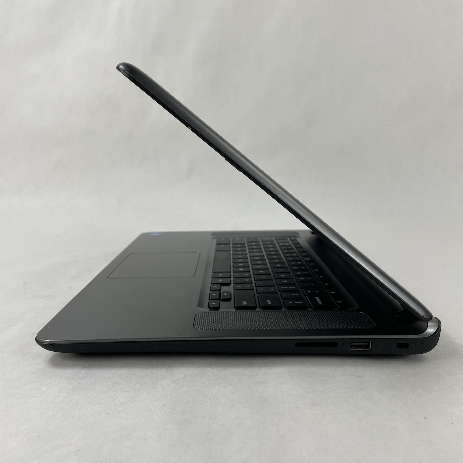 Acer ChromeBook N15Q9 15.5″ Celeron N2830 2.16 GHz 2 GB RAM 16 GB Storage