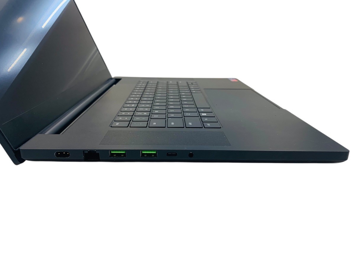 Razer Blade RZ09-0423 | Nvidia 3070 TI | i7 12th Gen | 16GB Ram| 1TB SSD (READ)