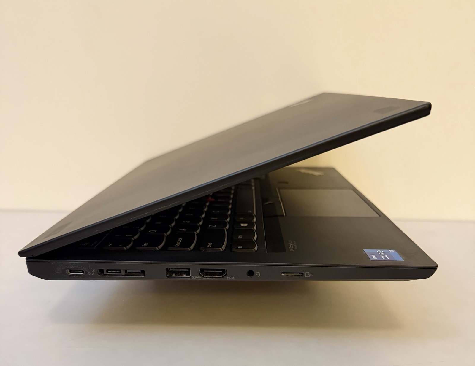 Lenovo ThinkPad P14s Gen 2 14″ Core i7-1165G7 16GB 256GB NVMe T500 Win11 Pro.