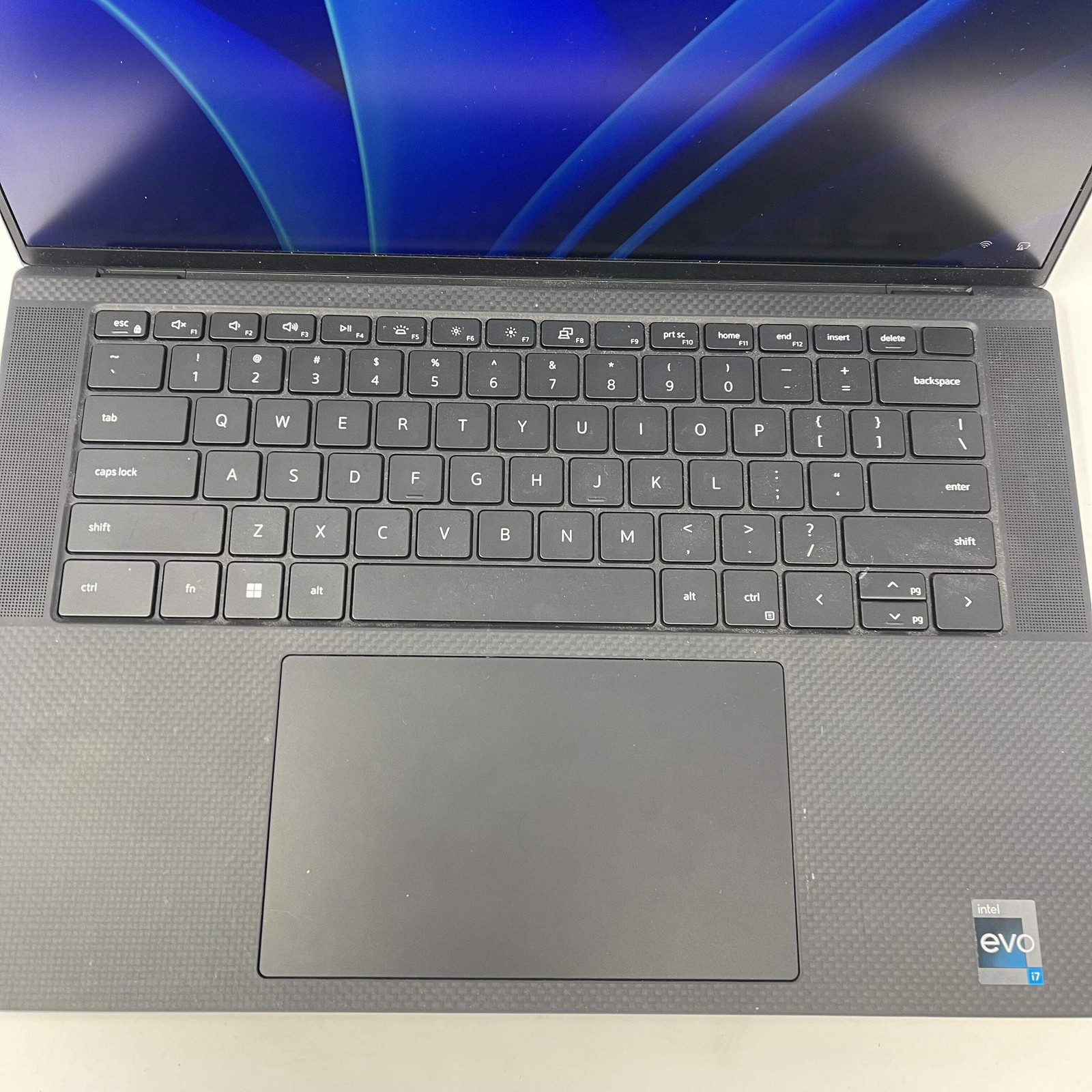 Dell 15 9530 15.6″ i7-13700H 2.4GHz 16GB RAM 512GB SSD