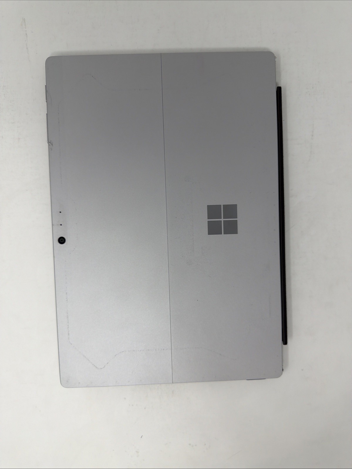 Microsoft Surface Laptop 1807 i5-7200U 8GB 256GB 13.5″ Win 11 -READ-