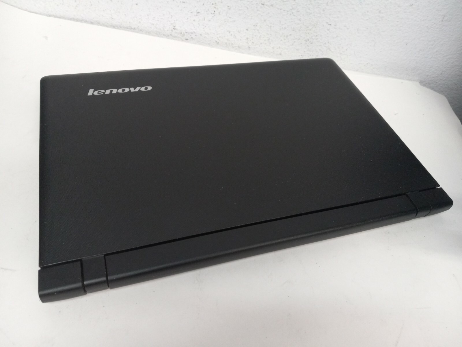 Lenovo IdeaPad 100-15IBY 15.6″ Intel Pentium N3540 2.16GHz 4GB Ram BT DVD Win10H