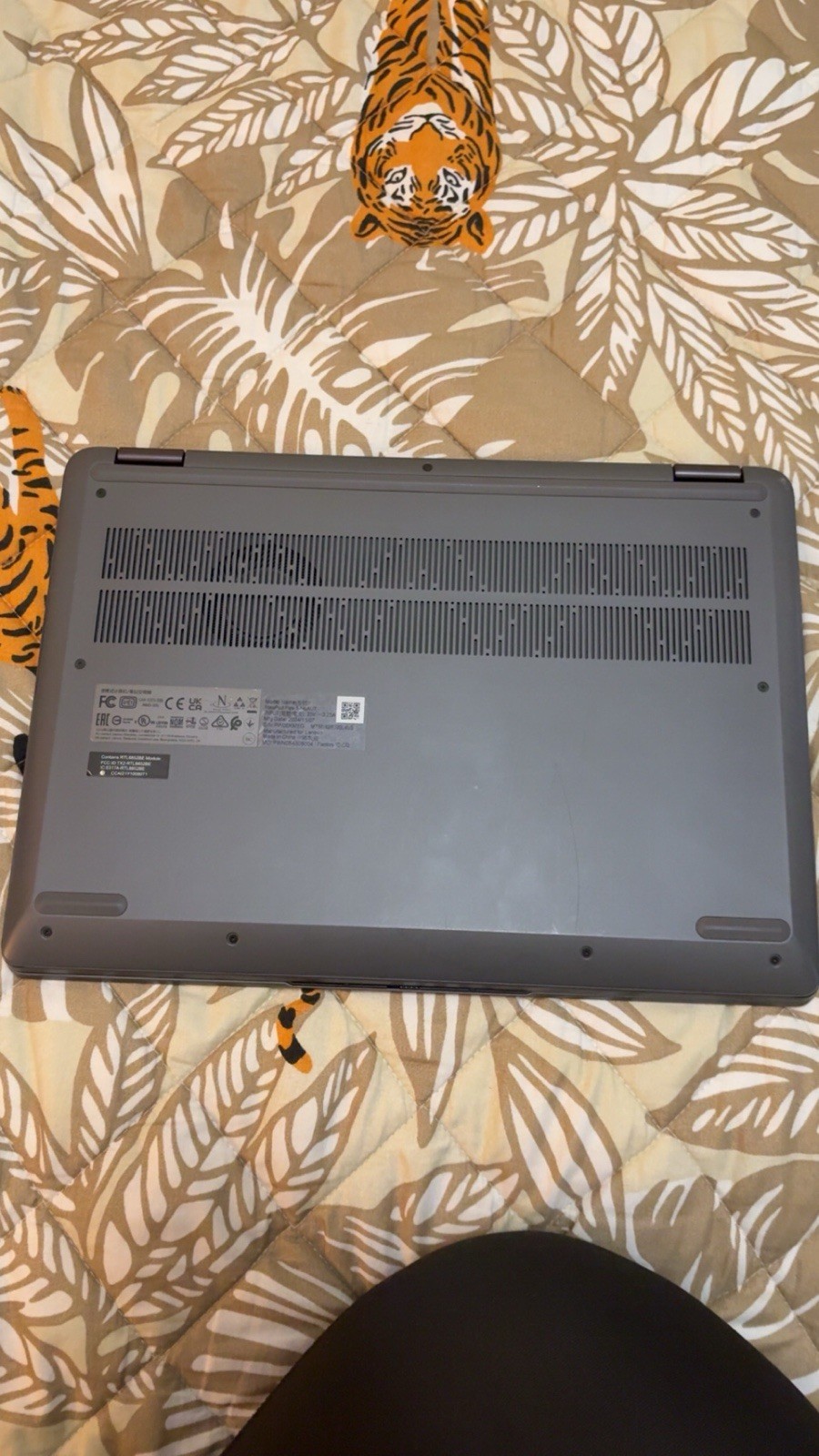 Lenovo Idea Pad Flex 5i (14 .7) Touch Screen 2 In 1 FingerReader